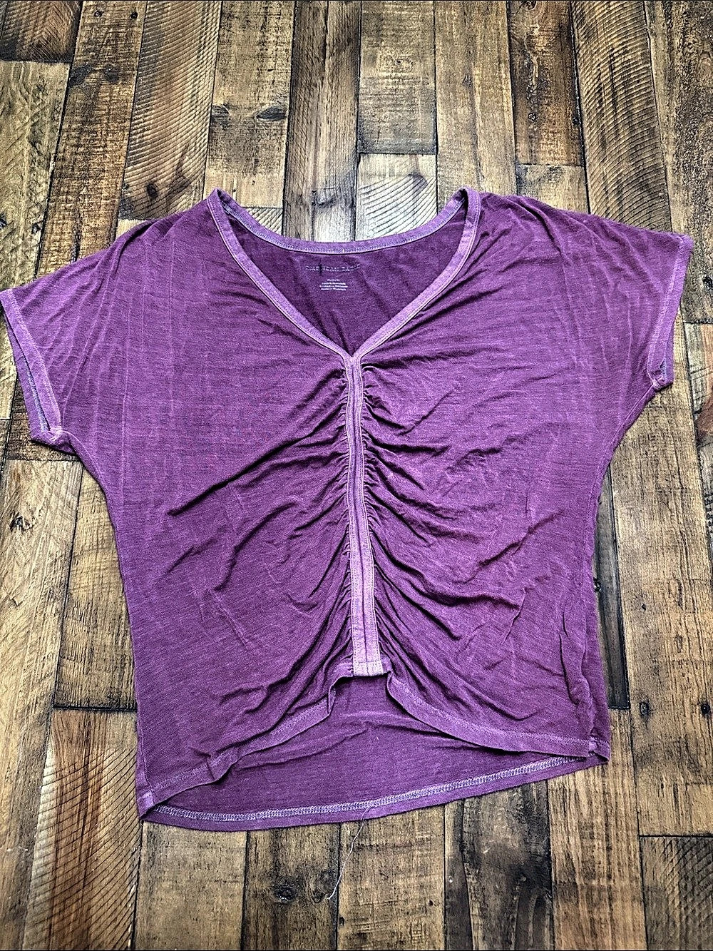 American Eagle Soft & Sexy Ruched V-Neck T-Shirt Purple